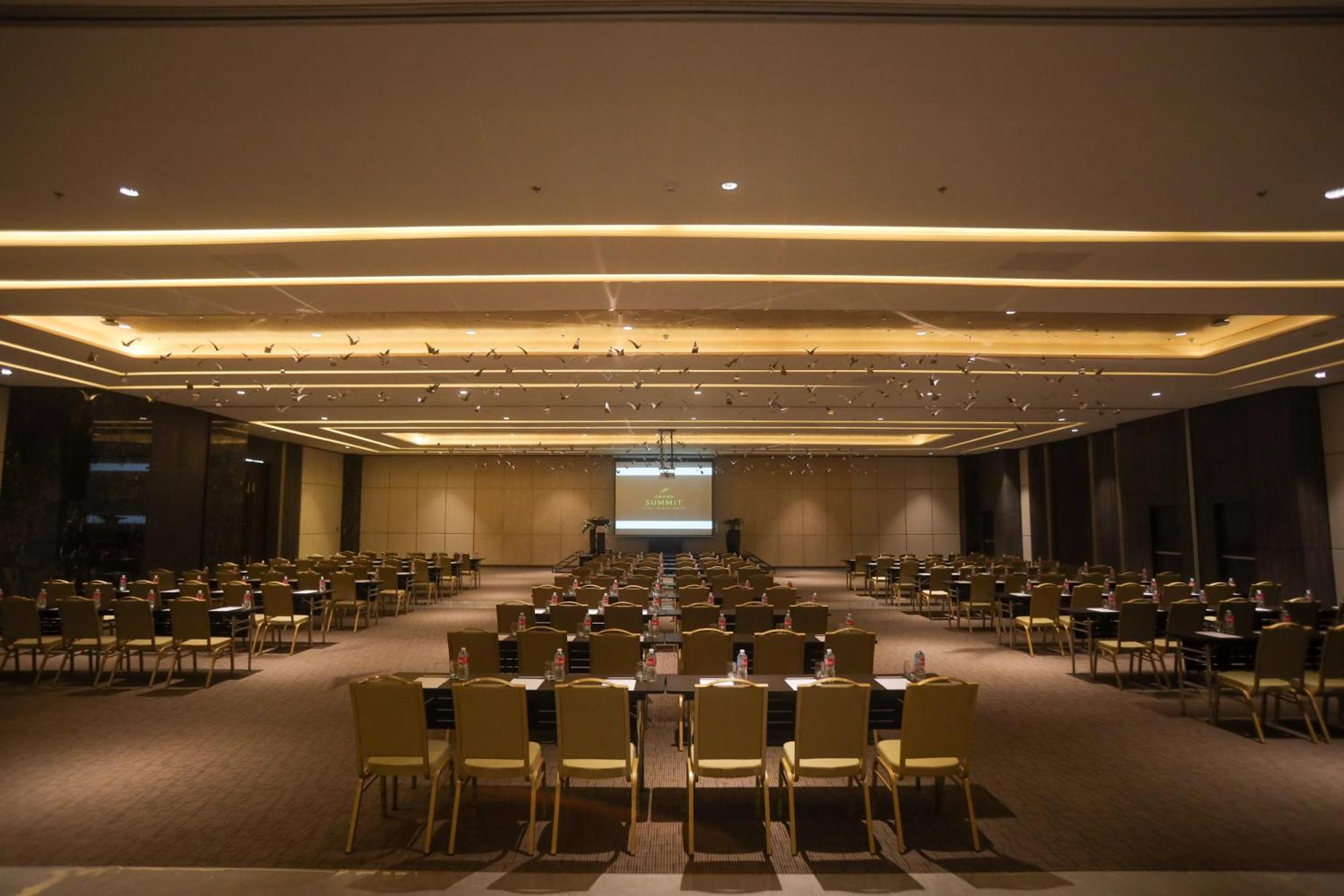 Grand Summit Hotel General Santos General Santos City Екстериор снимка